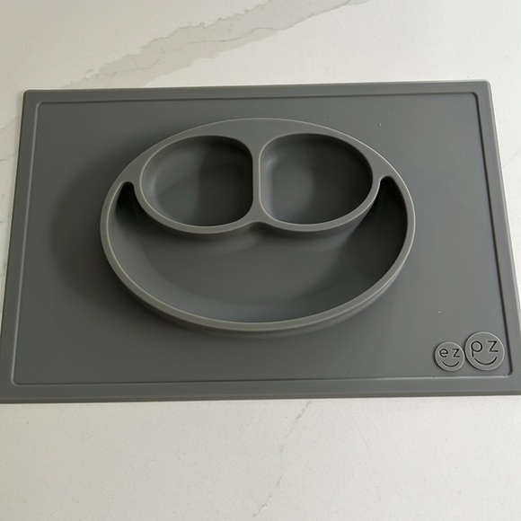 Silicone Baby/ Toddler food dishes - Picture 2 of 6